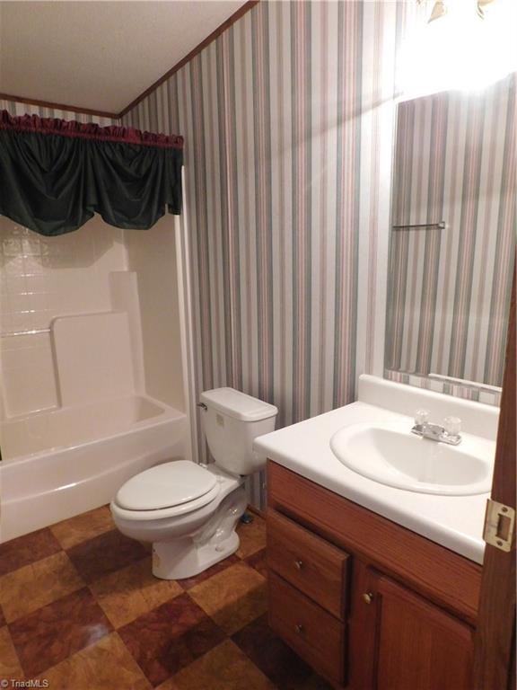 953 Foxfire Road Asheboro, NC 27205 - Photo 17 of 23 Gallery Image 17