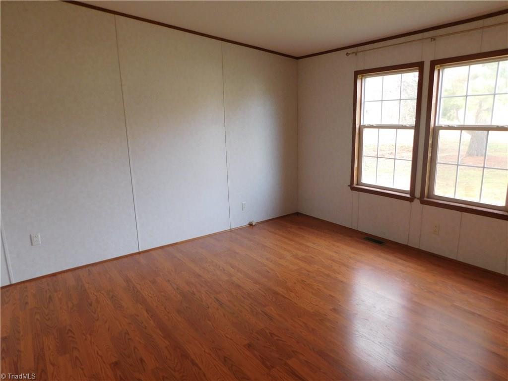 953 Foxfire Road Asheboro, NC 27205 - Photo 18 of 23 Gallery Image 18