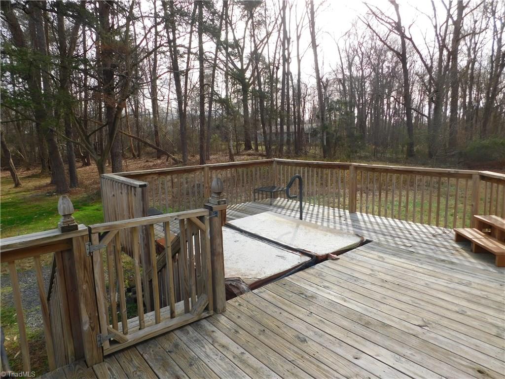 953 Foxfire Road Asheboro, NC 27205 - Photo 21 of 23 Gallery Image 21