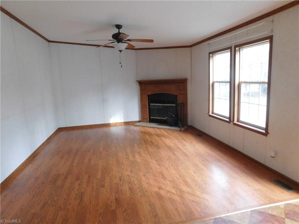 953 Foxfire Road Asheboro, NC 27205 - Photo 10 of 23 Gallery Image 10
