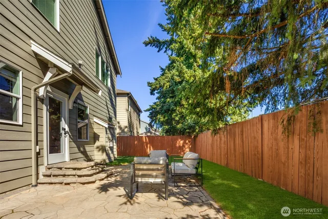 $755,000 | 26910 196th Avenue Southeast, Covington, WA 98042