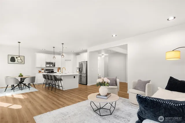 $755,000 | 26910 196th Avenue Southeast, Covington, WA 98042