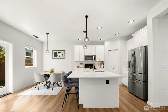 $755,000 | 26910 196th Avenue Southeast, Covington, WA 98042