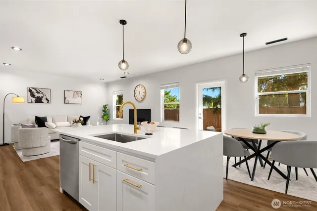 $755,000 | 26910 196th Avenue Southeast, Covington, WA 98042