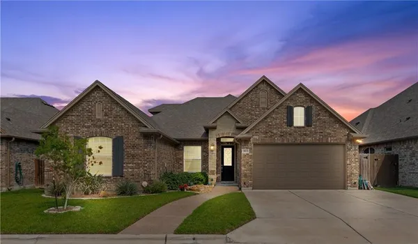 $599,000 | 7822 Rancho Vista Boulevard East, Corpus Christi, TX 78414