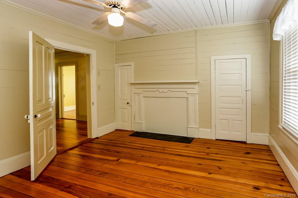 184 South Ridgecrest Street Rutherfordton, NC 28139 - Photo 12 of 30