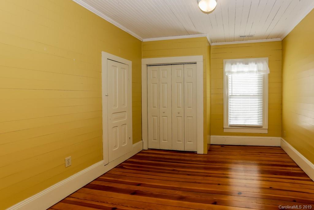 184 South Ridgecrest Street Rutherfordton, NC 28139 - Photo 16 of 30