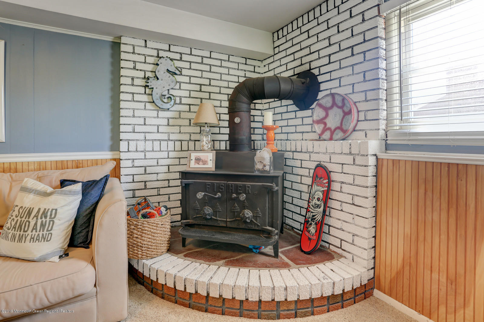 6 Kenmore Road Freehold, NJ 07728 - Photo 18 of 34 18_17Family_Room_mls
