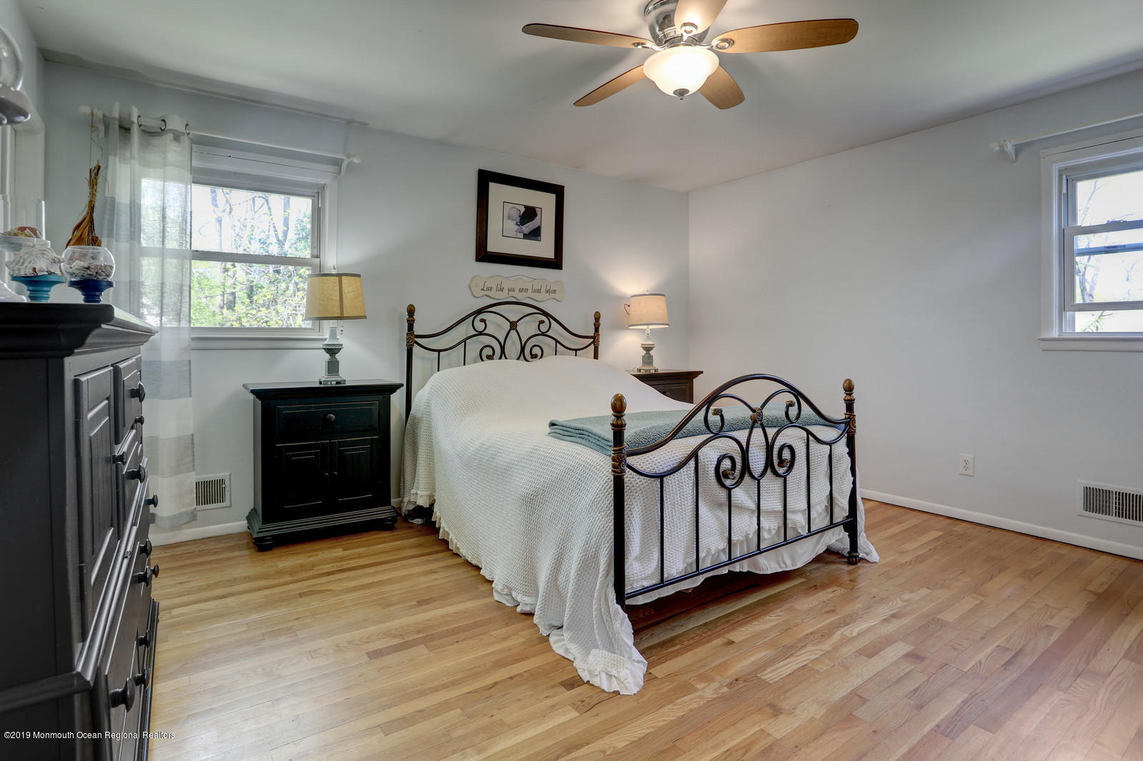 6 Kenmore Road Freehold, NJ 07728 - Photo 20 of 34 20_19Bedroom_mls