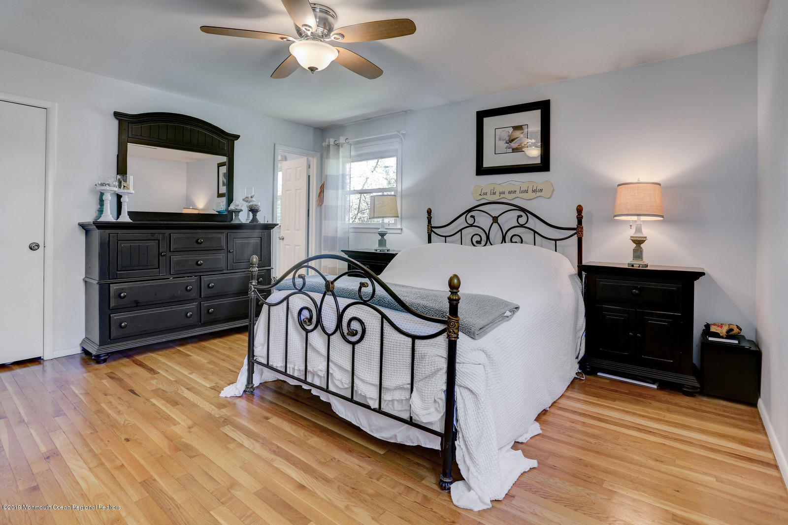 6 Kenmore Road Freehold, NJ 07728 - Photo 21 of 34 21_20Bedroom_mls