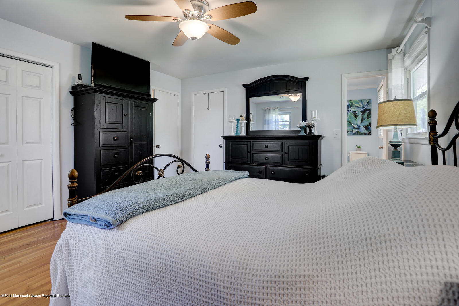 6 Kenmore Road Freehold, NJ 07728 - Photo 22 of 34 22_21Bedroom_mls