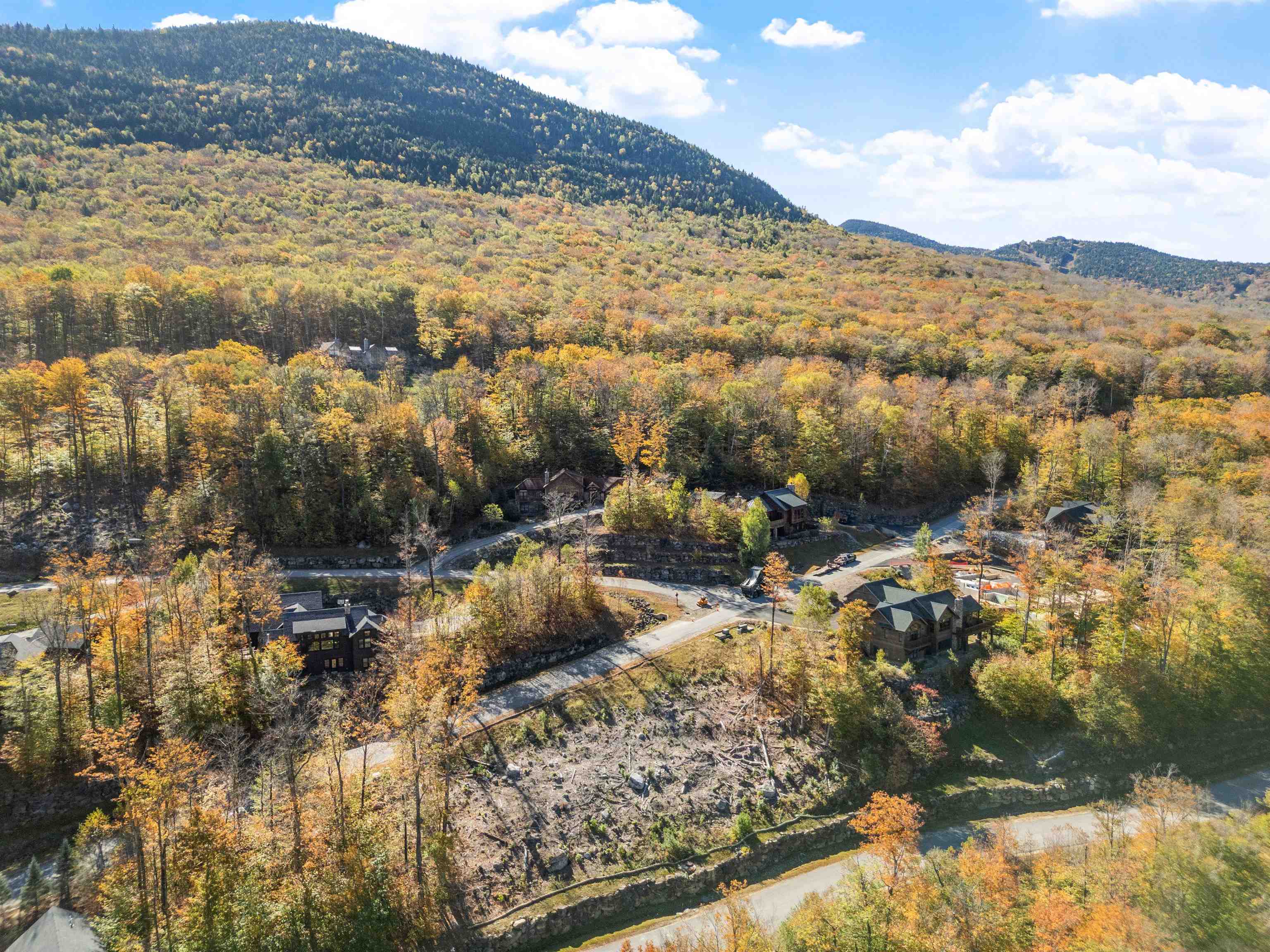 4 Hay Hill Road Lincoln, NH 03251 - Photo 3 of 17