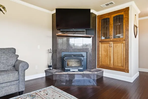 a view of an ocean from a city