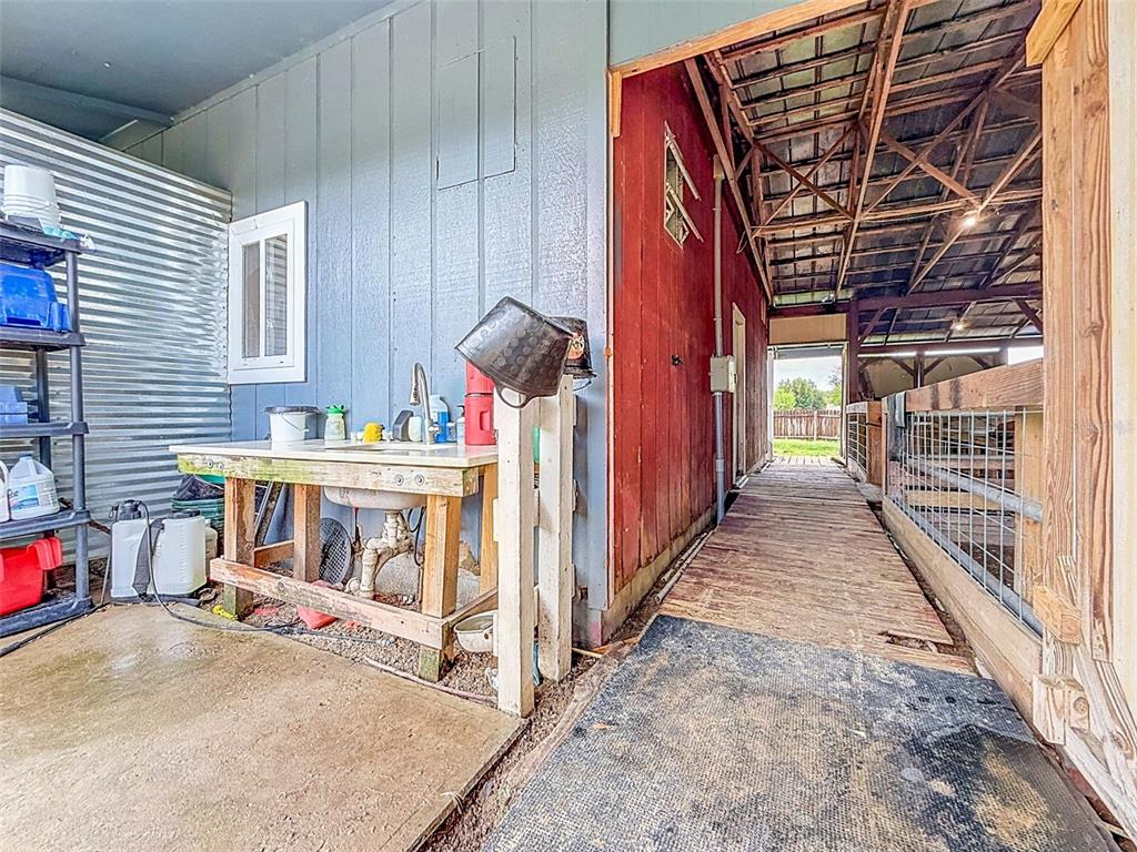 16736 Powerline Road Dade City, FL 33523 - Photo 28 of 77 Gallery Image 28