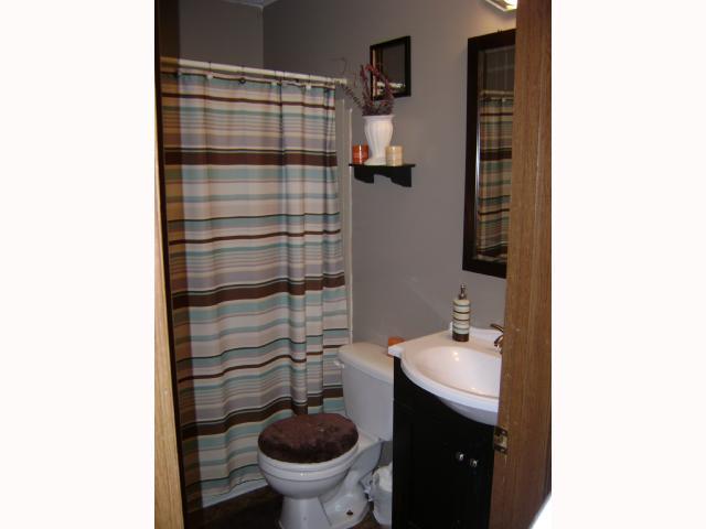 3615 Minger Road Indianapolis, IN 46222 - Photo 6 of 10 Gallery Image 6
