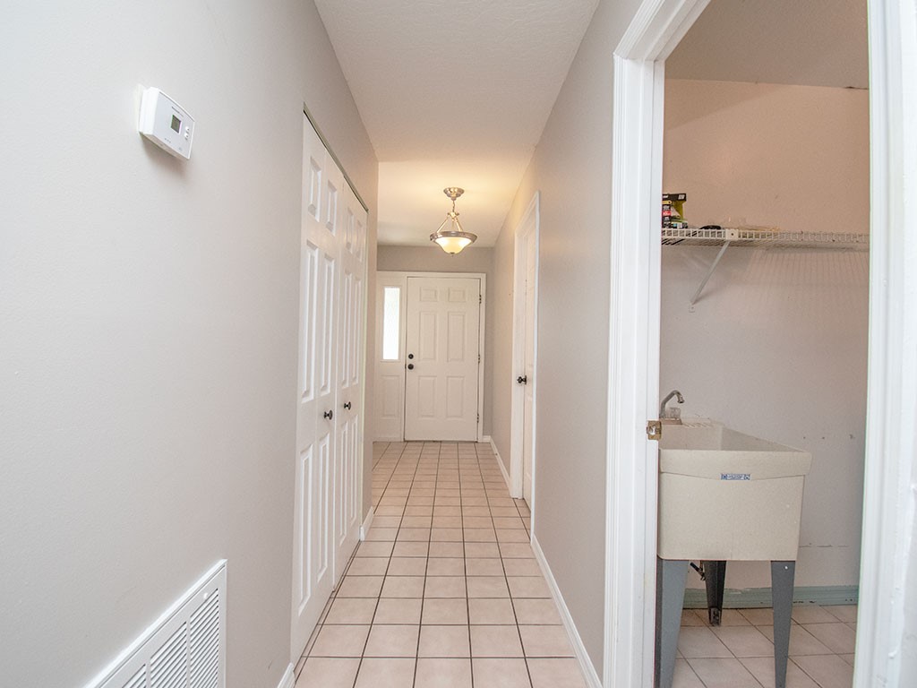 124 Hinchman Avenue Sebastian, FL 32958 - Photo 22 of 31 a view of a bathroom with a shower