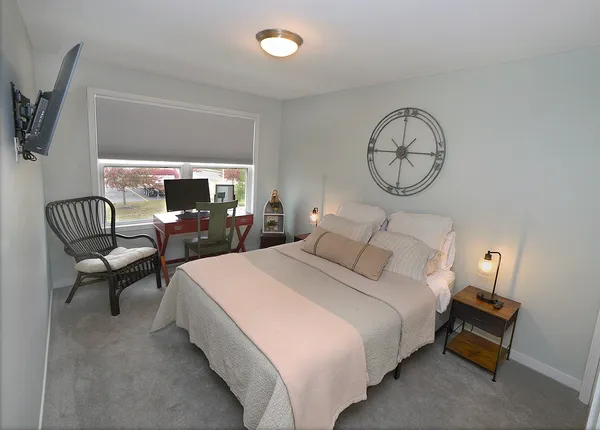 $399,000 | 179 Leeward Way, Unit 21, Ottawa, IL 61350
