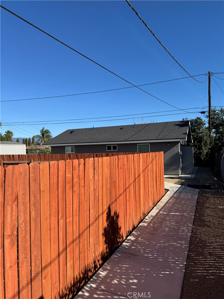 1702 Kippy Drive Colton, CA 92324 - Photo 9 of 24 a view of a backyard of the house