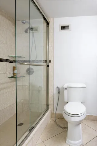 $4,000 | 3725 South Ocean Drive, Unit 1116, Hollywood, FL 33019