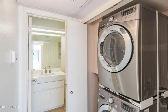 $1,999 | 4850 East Desert Cove Avenue, Unit 330, Scottsdale, AZ 85254