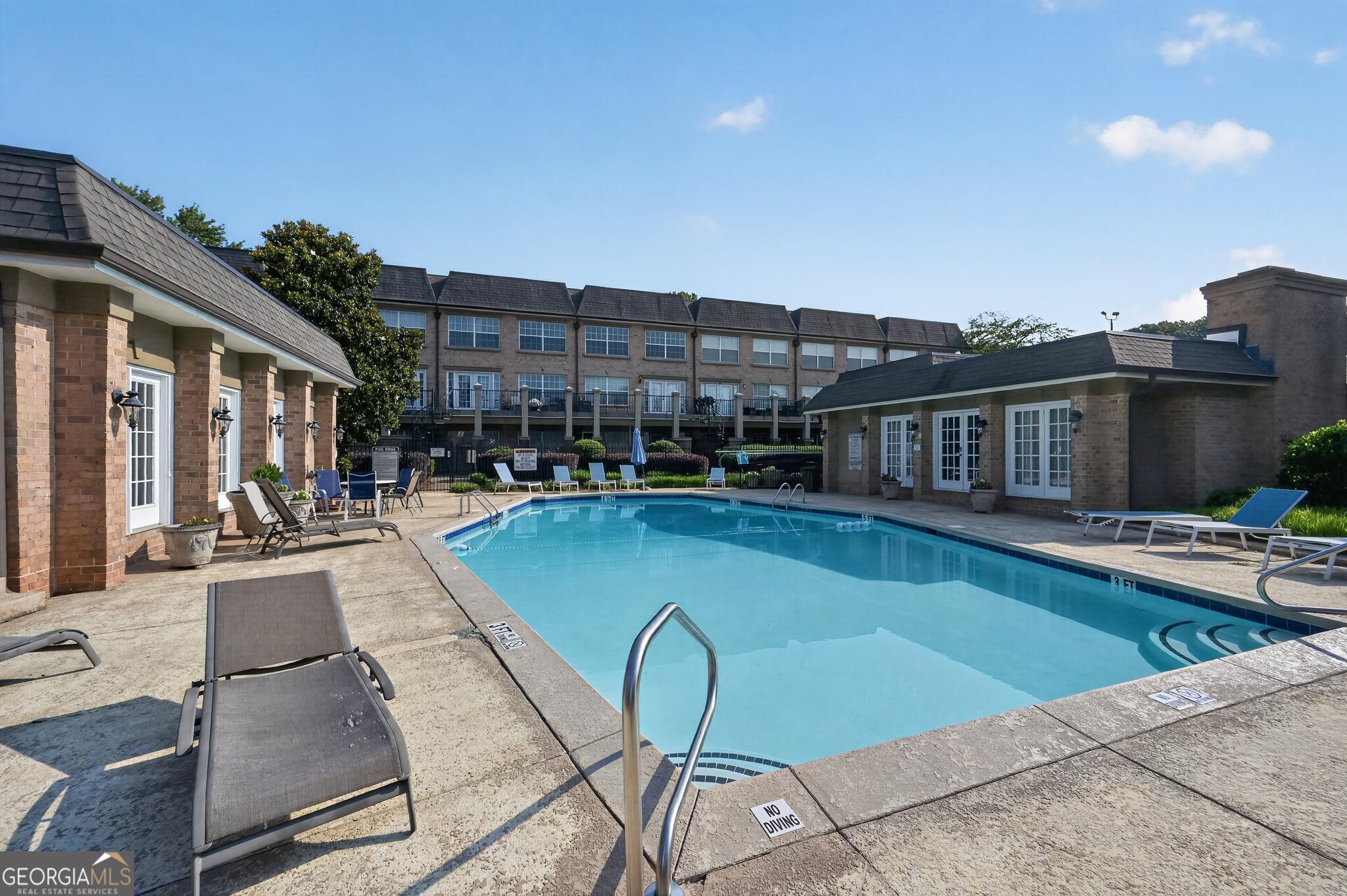 6980 Roswell Road, Unit B11 Sandy Springs, GA 30328 - Photo 4 of 28
