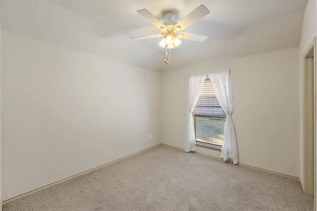 $2,350 | 1613 Country Hills Drive, Midlothian, TX 76065