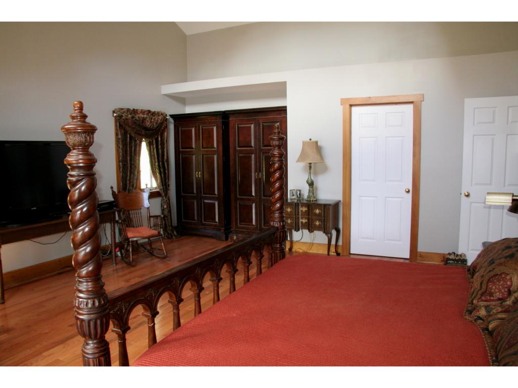 1787 Oneida Road Danville, VT 05828 - Photo 16 of 31