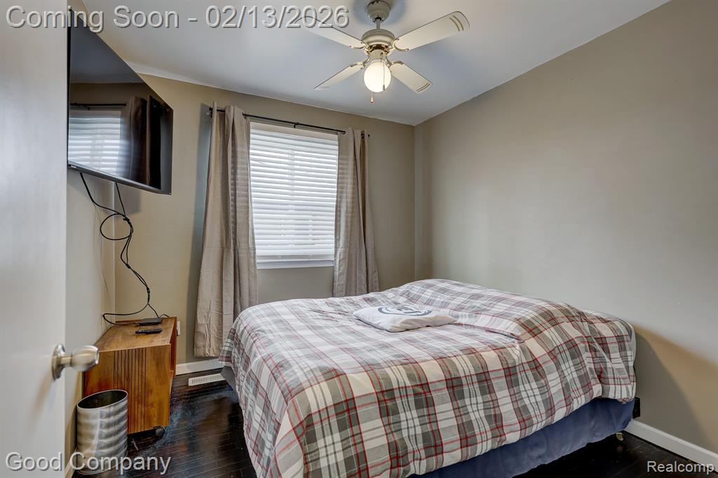 2863 Columbia Road Berkley, MI 48072 - Photo 18 of 34