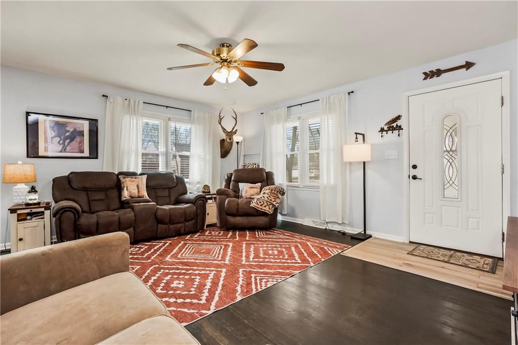 312 West Pine Street Butler, MO 64730 - Photo 5 of 20