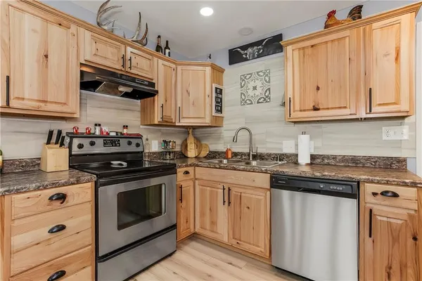 $169,900 | 312 West Pine Street, Butler, MO 64730