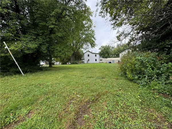 $50,000 | 335 East 15th Street, New Albany, IN 47150