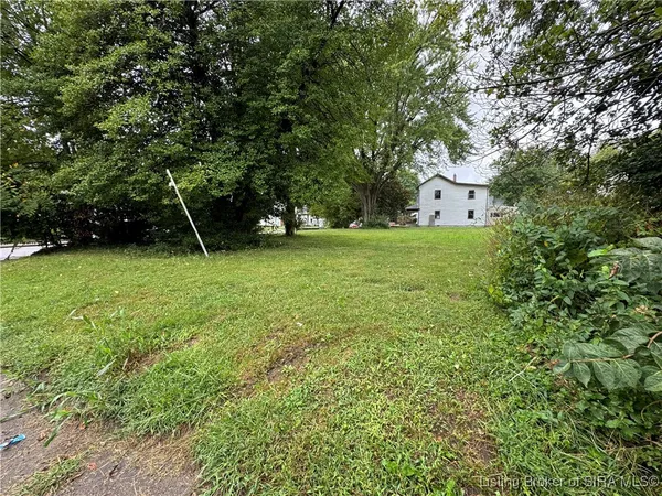 $50,000 | 335 East 15th Street, New Albany, IN 47150