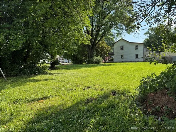 $50,000 | 335 East 15th Street, New Albany, IN 47150