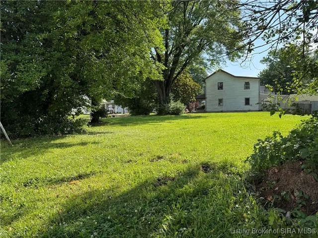 $50,000 | 335 East 15th Street, New Albany, IN 47150