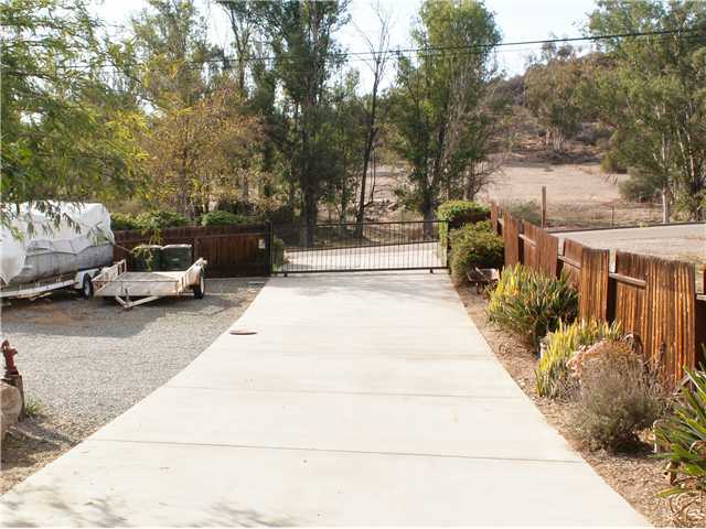 9267 Adlai Road Lakeside, CA 92040 - Photo 14 of 19 Gallery Image 14