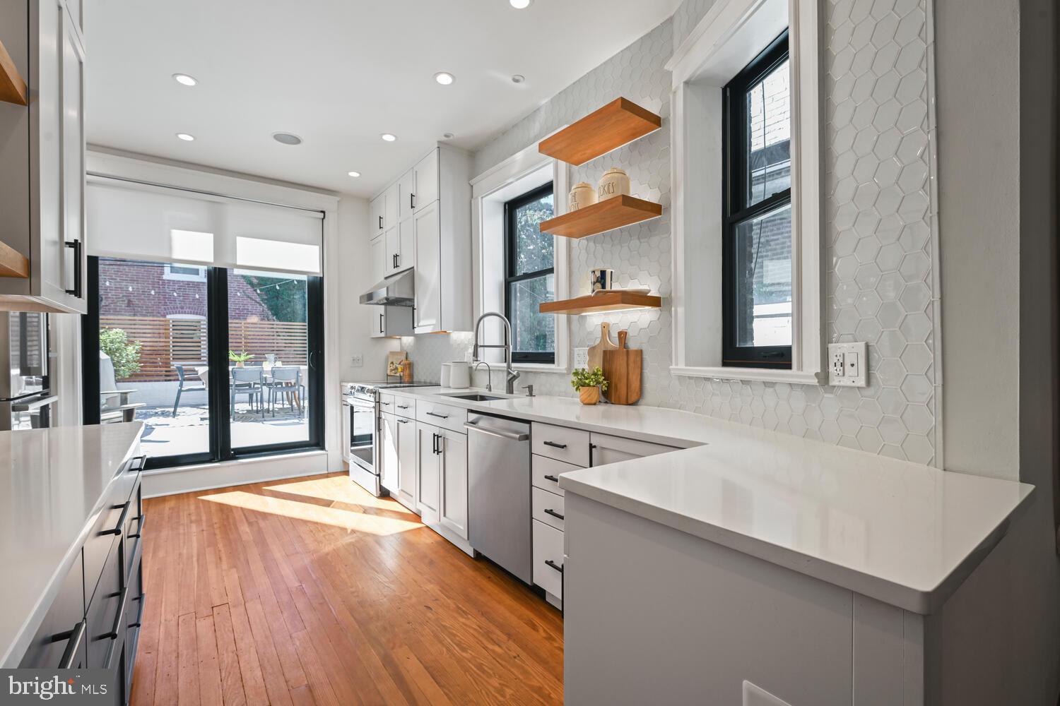 1206 Euclid Street Northwest Washington, DC 20009 - Photo 13 of 43