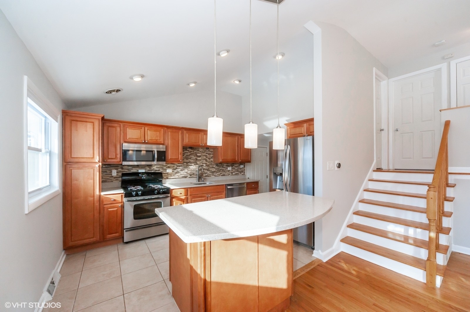 1023 Longaker Road Northbrook, IL 60062 - Photo 4 of 20
