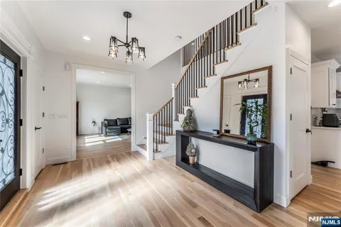 $1,100,000 | 45 Heritage Drive, West Milford, NJ 07480