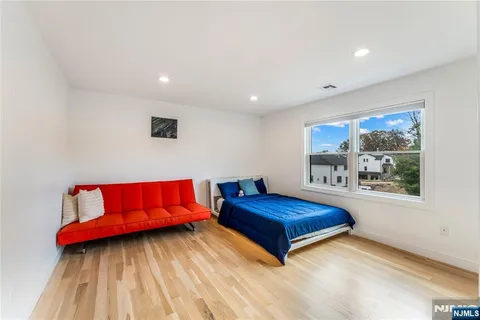 $1,100,000 | 45 Heritage Drive, West Milford, NJ 07480