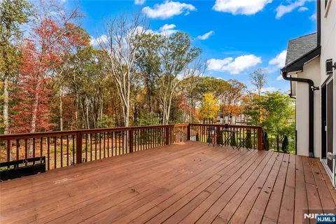 $1,100,000 | 45 Heritage Drive, West Milford, NJ 07480