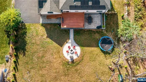 $1,100,000 | 45 Heritage Drive, West Milford, NJ 07480