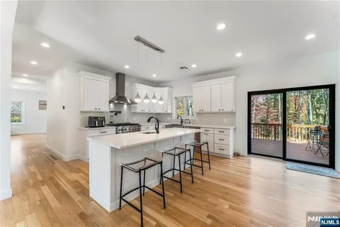 $1,100,000 | 45 Heritage Drive, West Milford, NJ 07480