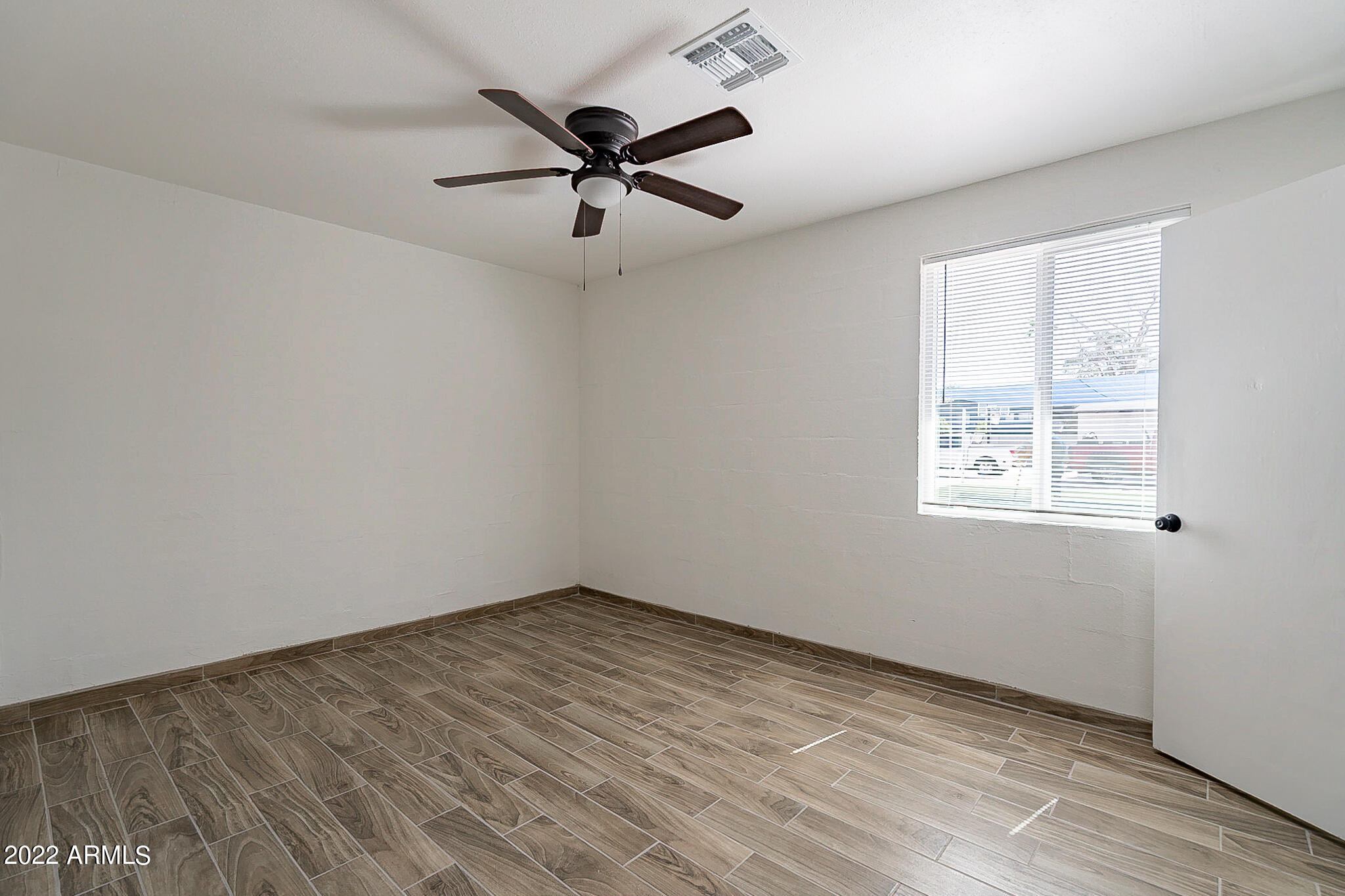 37 East El Parque Drive Tempe, AZ 85282 - Photo 14 of 110 Parque-18