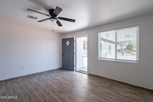 $10,500 | 37 East El Parque Drive, Tempe, AZ 85282