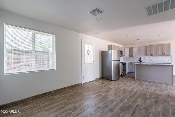$10,500 | 37 East El Parque Drive, Tempe, AZ 85282