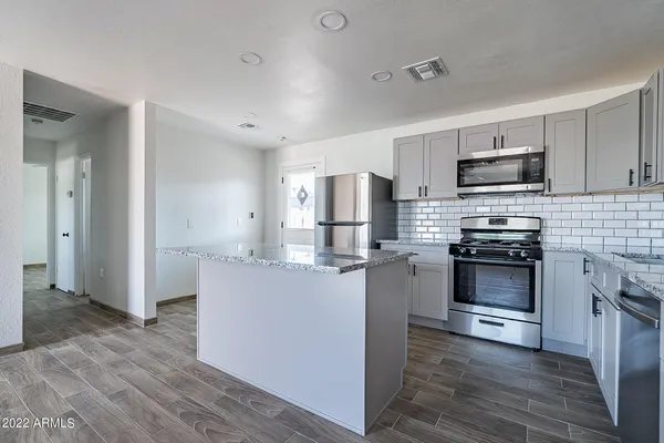 $10,500 | 37 East El Parque Drive, Tempe, AZ 85282