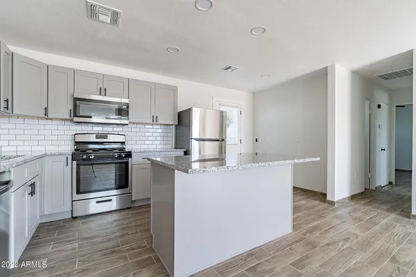 $10,500 | 37 East El Parque Drive, Tempe, AZ 85282