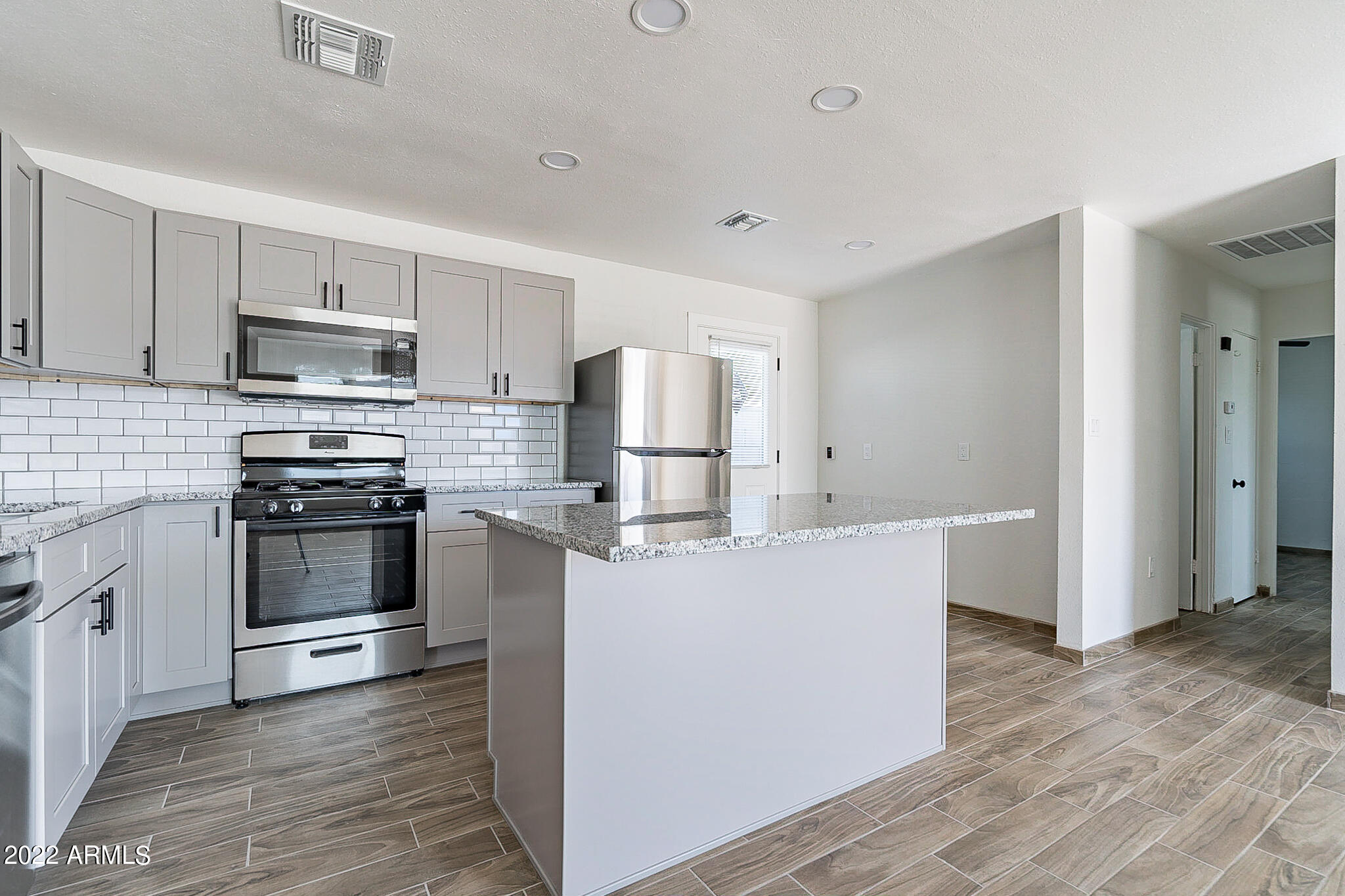 37 East El Parque Drive Tempe, AZ 85282 - Photo 9 of 110 Parque-13