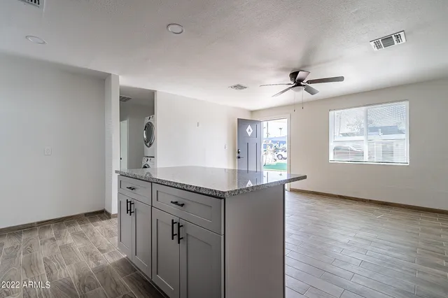 $11,500 | 37 East El Parque Drive, Tempe, AZ 85282