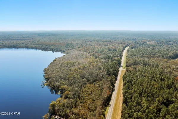 $199,999 | 3199 Pate Pond Road, Caryville, FL 32427